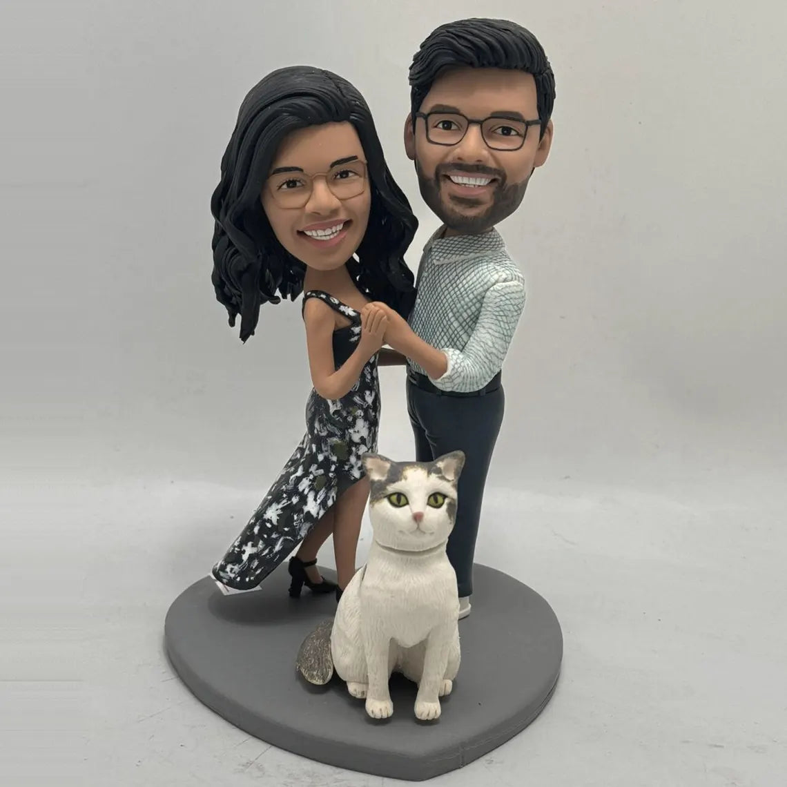 Xpopartcraft Custom 7in double person with a pet bobblehead for couples