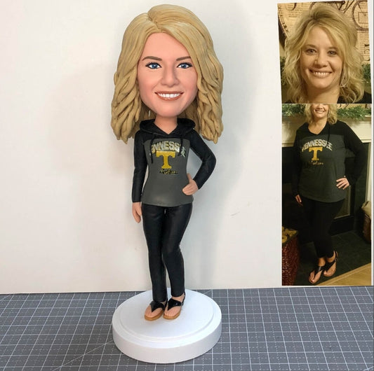 XpopArtCraft 7in Custom Woman/Girlfriend/ Wife Bobbleheads